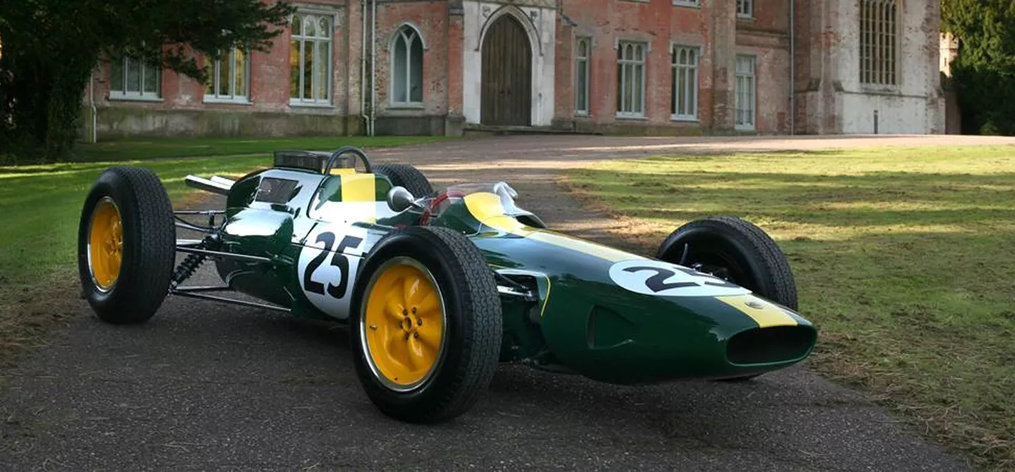 The Lotus 25 is the first Formula 1 car to use a monocoque chassis