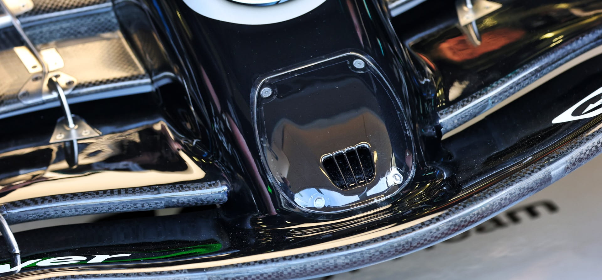 Front wing of the Mercedes W16 at 2025 pre-season testing