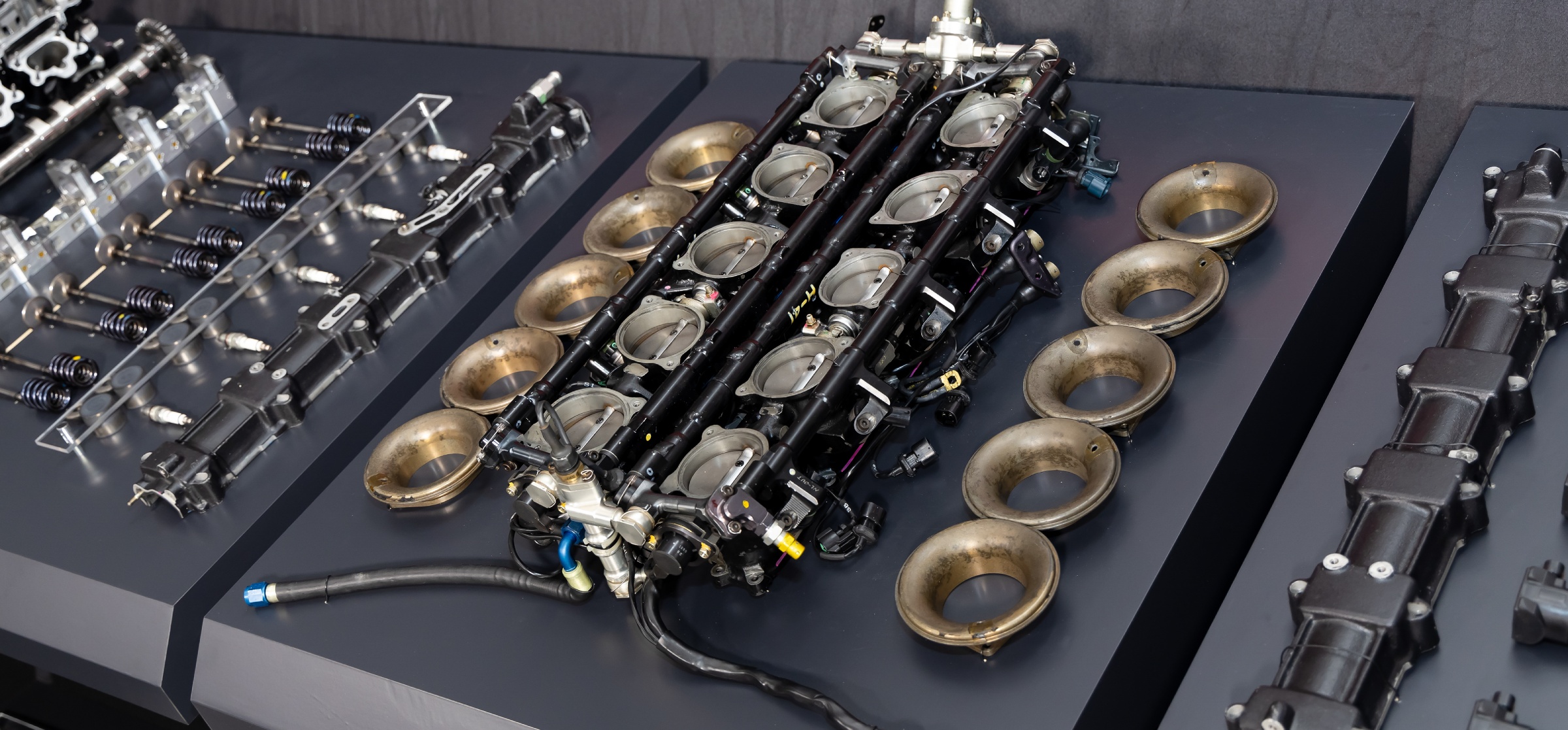 Honda RA100E V10 F1 Engine