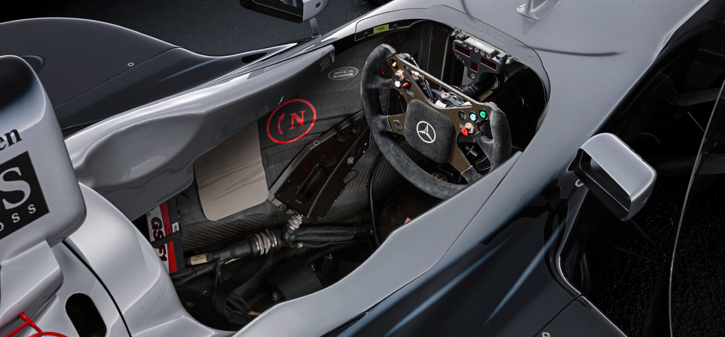McLaren F1 cockpit V10