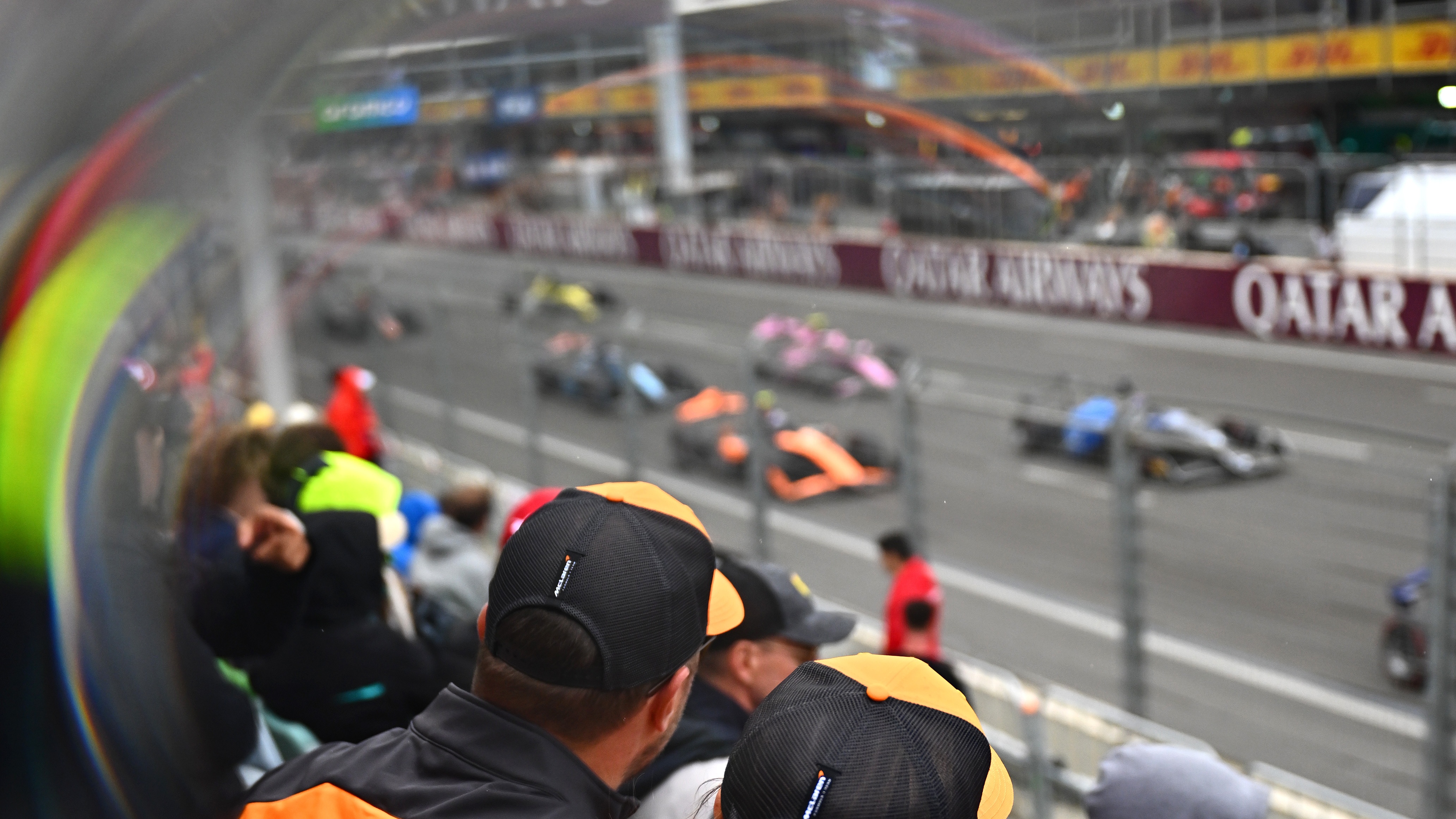 F1 fans watching F1