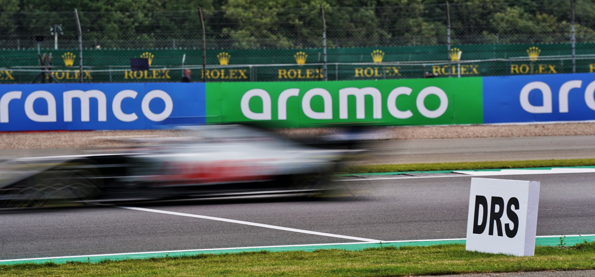 A DRS sign showing a DRS activation zone at Silverstone